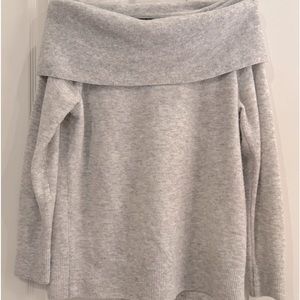 Gray Banana Republic sweater wear as cow neck or off the shoulder